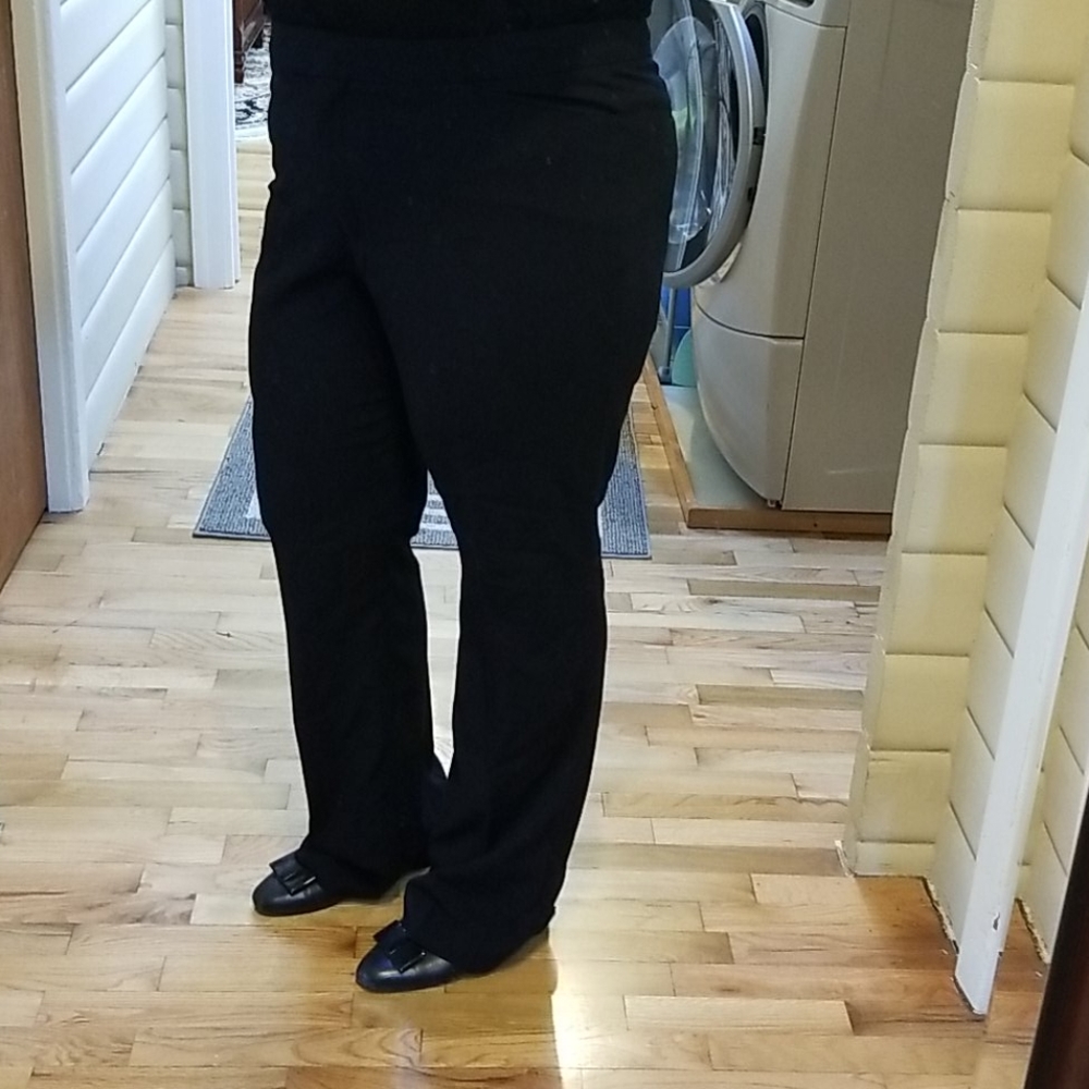 Black ladies trousers zip front